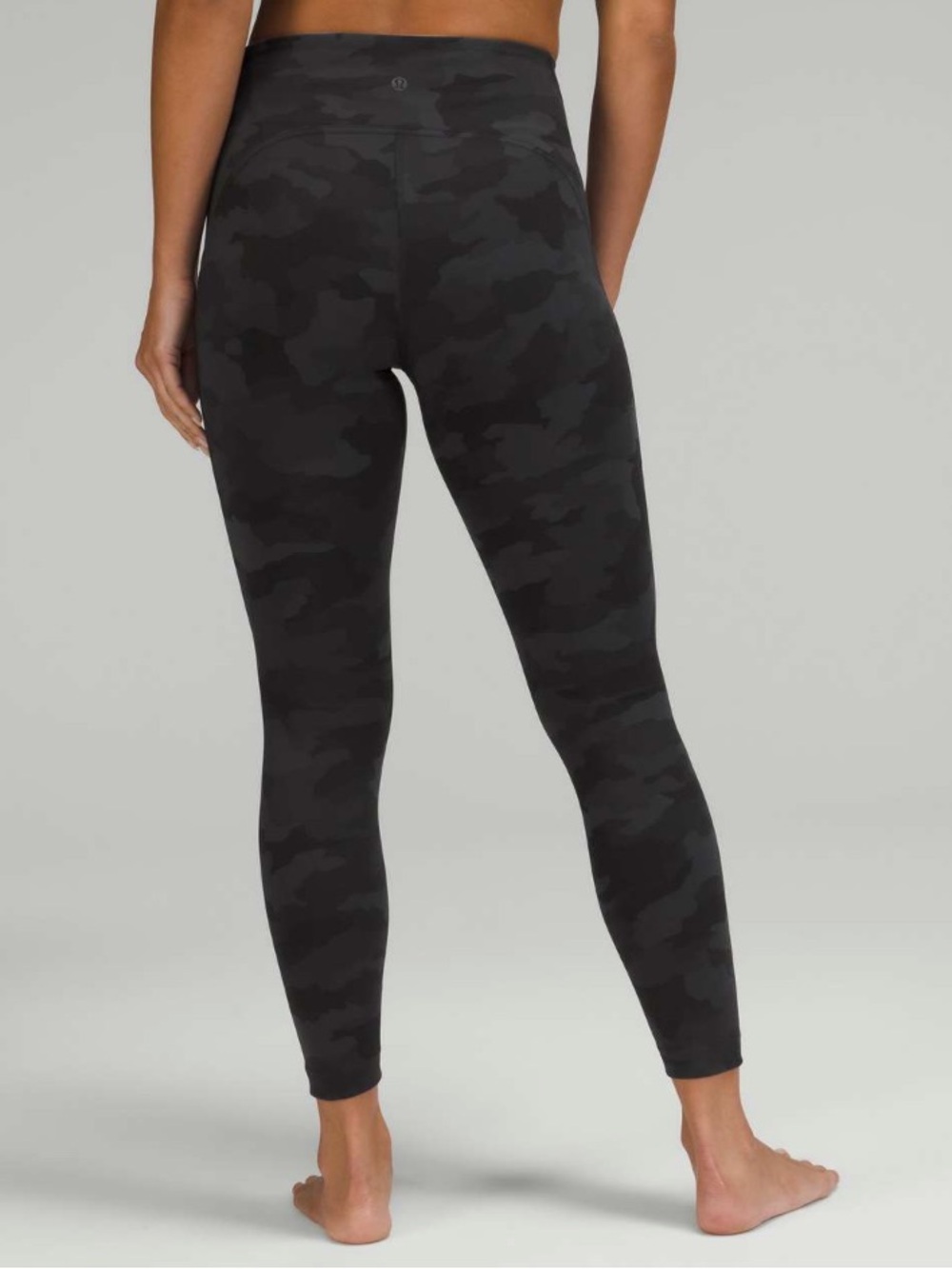 Lululemon InStill High-Rise Tight 25"
Heritage 365 Camo Deep Coal Multi